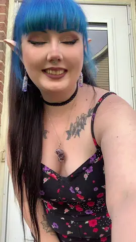 #alternativegirl #gothgirl #bluehair #fyp #midsize #plussize #makeup #mua #beauty #colorfulhair #egirl #chubby #chubbyqueen #emo #emogirl #girlswithtattoos #girlwithpiercings #girlwithpiercingsandtattoos #fairycore #fairy 