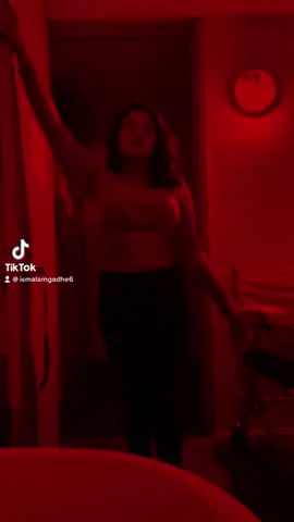 #party#trend#red 