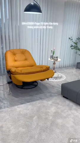 Ghế sofa đa năng- sạc được điện thoại- có chổ gắm điện thoại xem phim làm việc- có thể hạ ghế xuống để nằm rất tiện lợi nha khách , vừa nằm ngủ vừa ngồi chơi vừa làm việc- rất là đa năng luôn, ta nói dùng nó thích dã man! 