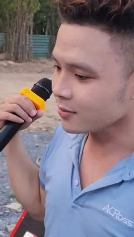 Đang makup trước giờ diễn mà gặp trúng bài tủ thì...😅😅😅#hoangtanbolero #61binhduong #95haugiang #loveyou❤️ #Đoànlotosaoviet 