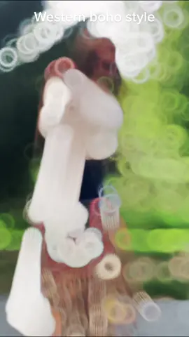 #CapCutVelocity #boho #westernfashion #style #fashiontiktok #parati #fashiontiktok #hautesouthernhyde #bag #westernbag #foryoupage #cawgirl #OOTD #velocity 