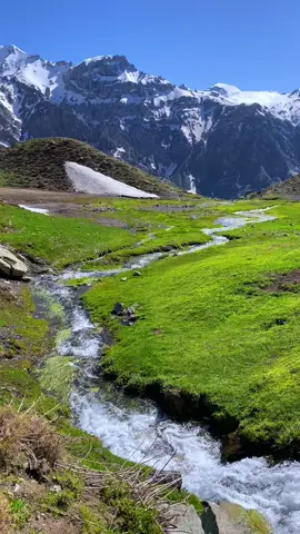 سروشت وەک خۆی #فۆلۆمان_بکەن_بۆ_بێنینی_جوانترین_پۆست #وێزێ_پڕژێ_کانیەڕەش #باڵەکایەتی_چۆمان_گرتک_قەسرێ_روستێ_سرێشمە #لوتکە_چیایی_هەڵگۆرد #wwkansascity 