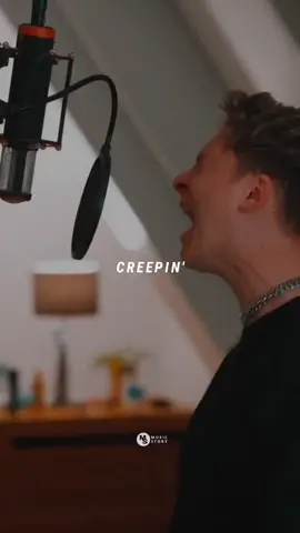 level tersakit itu ketika tau segalanya namun kita mencoba tuk pura pura tak tau apa apa #creepin #coversong#laguviral#fypシ 