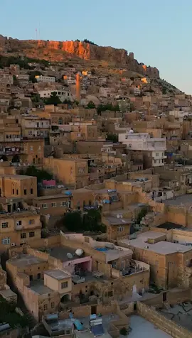 Mardin’i TZX Travel ile keşfet! Tur detayları için bizimle iletişime geçin. #Mardin #Türkiye #TaşEvler #Manzara #Tur #Seyahat #TurFırsatları #Keşfet #Discover 