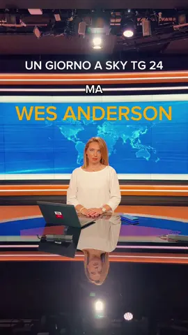 Cosa direbbe #wesanderson della #redazione di #skytg24 ? 😁 #dietrolequinte #wesandersontrend #wesandersoninspired #behindthescenes #giornalismo 