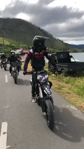 #CapCut #danautobasamosir #crf150l #supermotonationr #crfsupermoto #supermotoherex #supermotobandung #supermototiktok #supermotonation 