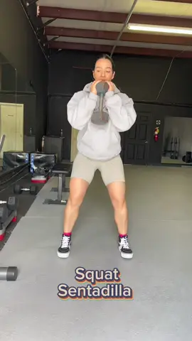 #CapCut si haces ejericico en casa y solo tienes una pesa ! #aquiesta #homeworkout #ideas 