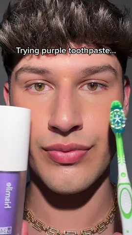 I saw somebody use a banana but they must have lied 😭 #teethwhitening #dental #beauty #fy 