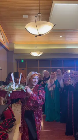 best time celebrating my brother & his fiancé ♥️ #hennanight #palestine #syria 