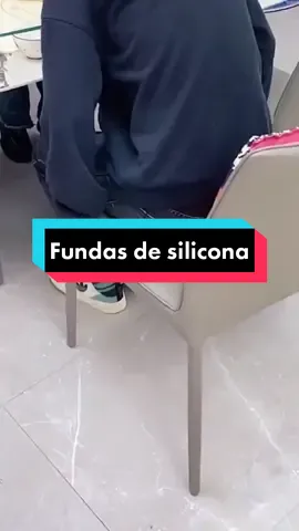 Fundas de silicona para patas de sillas. 💙🤩 #productostop #mejoresproductos #productostop #mejoresproductos #productosnovedosos #productosparaelhogar #cosasparaelhogar #fundas #fundasparasillas 