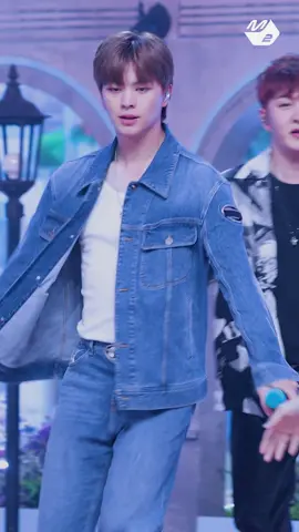 자비라곤 1도 없는 비투비 막내 육성재 비주얼💨 #입덕직캠 #MeltinFanCam #M2 #비투비 #BTOB #나의_바람 #WIND_AND_WISH #육성재 #YOOK_SUNGJAE @official_btob