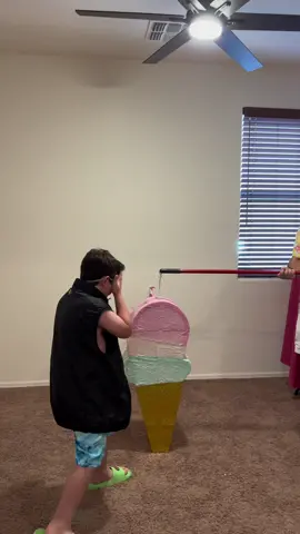 Piñata fail! #piñatafailed #fyp #trendy #wtfmoments #fail #bullseye 