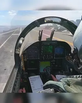 F18 Cockpit View Takeoff  #aviation #fypシ #foryoupage #f #vir #cool #airforce #marine #f18 #f18hornet  Credit: @Ayeshacreates6240