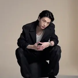 he's so beautiful #hyunjin #straykids 