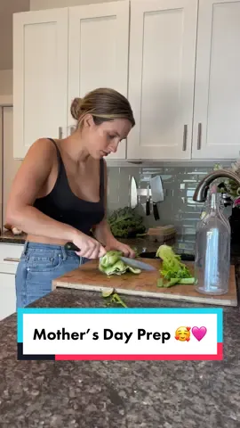 Draft from 3a because i fell asleep with my phone in my hand before posting 🥲 PREP FOR MOTHERS DAY!!!! Baking officially starts tonight, wish my luck 🥰 (p.s. testing out a longer video because you guys always yell at me for them being too short!) #baker #baking #SmallBusiness #smallbusinesscheck #foodprep #dayinmylife #dayinthelife #ditl #prep #errands #draft #holidaybaking 