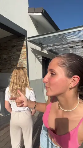 Pour une fois que les filles vont etre cute entre elles !!  #amitié #complexe 