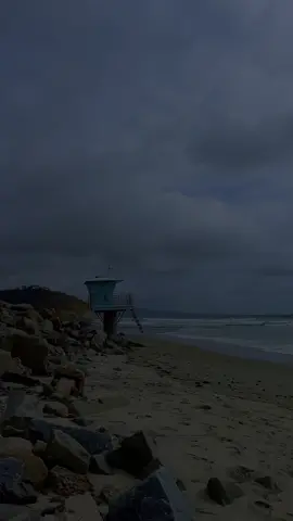 #calmtok #backgroundvid #bluehour  