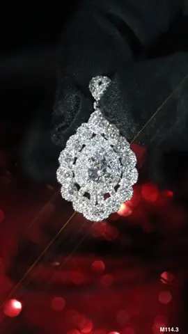 #luxurydiamond #Tranlinhdiamond #kimcuong #luxury #kimcuongthiennhien #longngocluxury #nhankimcuong #tiktokgiaitri #fyp 