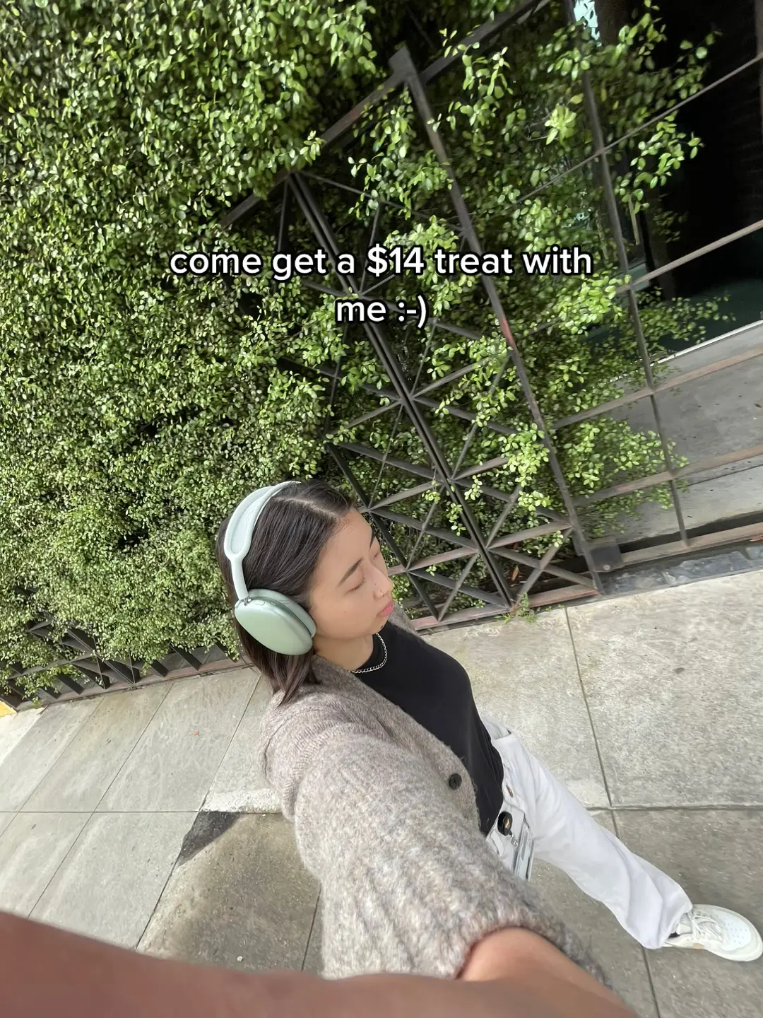 it’s wackadoodle time 😃  #coffee #losangeles #losangelescoffeeshop #goodboybobcoffee #lgbt #wlw 