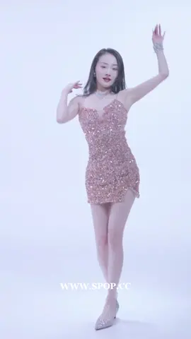 是一种心动的感觉~  喜欢就请点赞关注流言吧 #热舞 #美女跳舞 #舞蹈 #性感 #sexydance 