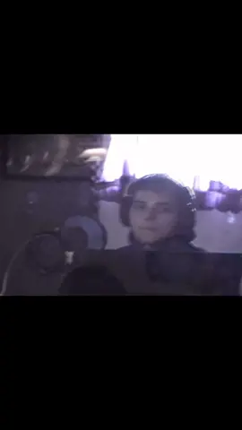 You guys wanted more so here’s Gerard dancing while recording drowning lessons 🫶 #mychemicalromance #mcr #mcrreunion #gerardway #gerardwayedit #gerardwaymcr #partypoison #frankiero #raytoro #mikeyway #theblackparade #ibroughtyoumybulletsyoubroughtmeyourlove #threecheersforsweetrevenge #emo #dangerdays #demolitionlovers #drowninglessons 