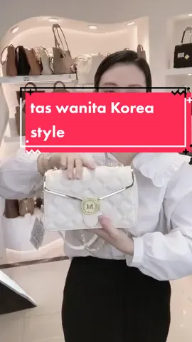 tas wanita model terbaru import #taswanita #tas #taswanitamurah #taswanitaselempang #taswanitatiktokshop #taswanitaimport #taswanitakekinian #taswanitaimportmurah #taswanitakorea #taswanitabranded #taswanitaviral #rekomedasitaswanita 