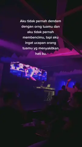 betapa sakit hatinya waktu ibumu merendahkan ku.