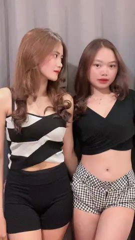 Eh jangan lupa mampir bio yah 