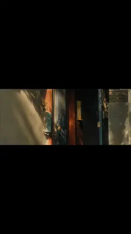 10.05.23| Sống giữa lòng thành phố nhưng lại mơ về những thị trấn hoang #douyin抖音 #buon #radio #xh #lam_tra00 #chill #quotes #phongcanh #lyrics #tamtrang #trichdan 