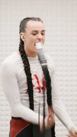 ‘Ceros’ de Ben Yart ya disponible #benyart #gallery #gallerysession #chillmafia #ceros 