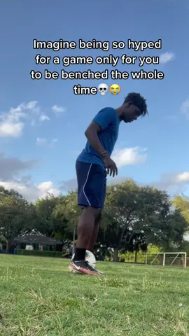 #Soccer #soccerboy #soccergirl #fyp #soccer4life #soccerskills #foryou #soccertime #football #soccerdrills #footy #tutorial #footballfreestyle #soccertime #motivation #soccertraining 