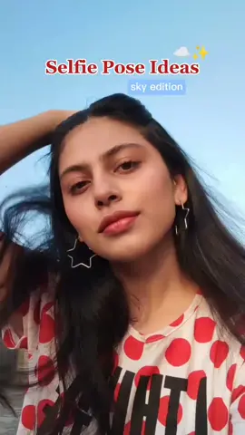 selfie pose Ideas 💡☁️ #fypsounds #fypage #fyp #explorepage #trendingnow #tiktokpakistan #trendingtiktok #foryoupage #fypシ #selfietime #poseideas #posesforpictures #pictureideas 