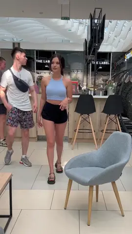 #shorts #prank #comedy #reaction #prankvideo #onelife #trend #funny #пранк #тт #тикетов #poli_rudenok