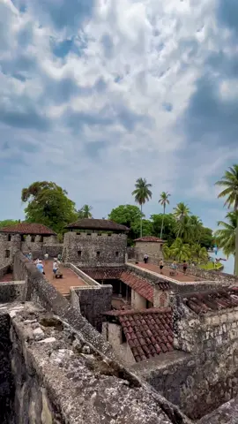 Castillo San Felipe, Izabal, Guatemala 🇬🇹😍 #izabal #guatemayatravels #visitguatemala #riodulce #castillosangelipe 