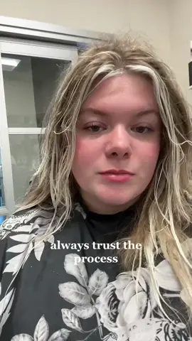 💇🏼‍♀️ feelin’ lighter #modernblonding #babylights #newhair #trusttheprocess 