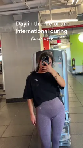 The voiceover part is hard 😂 but anyway this is day in a life as an international Bioengineering student who’s about to garduate … in days ..  #fy #parati #international #student #internationalstudent #usa #finals 