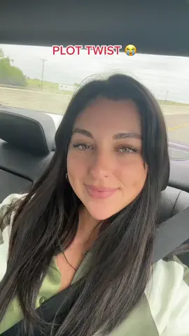 why does this happen to me 😭  #plottwist #embarrassing #storytime #fillers 