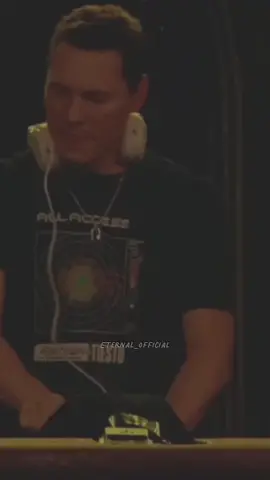 #secrets #vassy #musicaeletronica #tiesto #kshmr #edm #letras #fyp #fypシ 