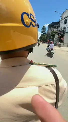 Nay được aiu chở đi uống nước  #xuhuong #canhsatgiaothong #2004❤️ #maiiu 