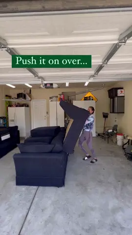 Work smarter not harder! How I am able to stack couches on my own! #couches #couchflipping #couchqueen #furniture #homefurniture #SmallBusiness #flip #mompreneur #themlegstho #leggings #calimom #monatgear #tiedye #antelopevalley #worksmarternotharder #slides 