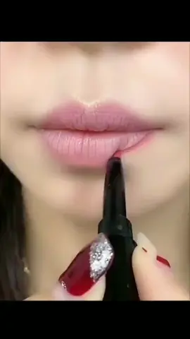 Lipstik lip liner ujung ganda 2 in 1#lip #lipliner #lipstick 