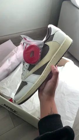Travis Scott x Air Jordan 1 Low OG SP “Reverse Mocha”  UK11  Available Now!  You can find us on Instagram/Yaga/Facebook @sneakerbesties  #travisscott #airjordan1 #reversemocha #nike #sneakers #sneakerbesties #shoes #jordan 