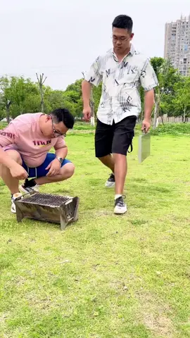 lò nướng Than BBQ inox gấp gọn tiện lợi #dodungthongminh #bepnuongdangoai #sangsinmin #tiktok #shopmonkey1991_9999 