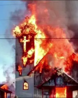 ORACIÓN URGENTE🙏🏻 La persecución a los cristianos en India es cada vez peor, más de 100 iglesias quemadas y 50 asesinados. Clama por los cristianos que están atrapados en medio de esta crisis, así como con todos los afectados. - Clama por paz entre los grupos en guerra. - Clama por consuelo para las familias afectadas. 🙏🏻🙏🏻🙏🏻🙏🏻🙏🏻 #India #iglesia #manipur #noticia #dimeloluima_03 