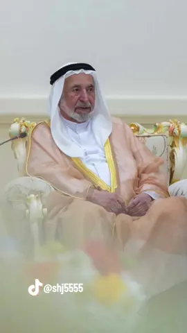 #أي_شي_يحصل_كأنه_جرح_في_وجهي#الشيخ_سلطان_بن_محمد_القاسمي #حاكم_الشارقة 