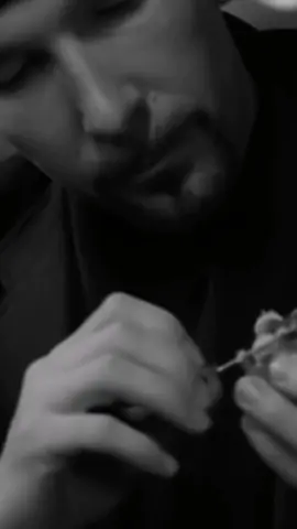 🎭The song Stay (Faraway, So Close!) by U2 is an exploration of the idea that our capacity to live and find joy can often be reached by staying far away from our problems and difficulties. The lyrics explore a variety of situations, from the mundane experience of buying cigarettes to the idea of living with a difficult and harmful partner. The chorus expresses the idea that if we can stay away from the things that cause us pain, we can be graced with a sense peace and contentment. Ultimately, the song suggests that it's possible to find freedom and joy by staying far away from our problems and pains. The lyrics also offer a understanding that our struggles often come even as we try to keep a distance. The angel coming to the ground in verse 4 symbolizes the idea that pain can still survive even when we stay away from it.  This is my fav song btw - #U2 #BonoVox #TheEdge #AdamClayton #LarryMullenJr #StayFarawaySoClose #90s #90sMusic #Fyp #ForYou #ForYouPage 