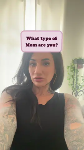 Right FUCKING on #hotmom #americasstepmom #onlinemom #brunette 