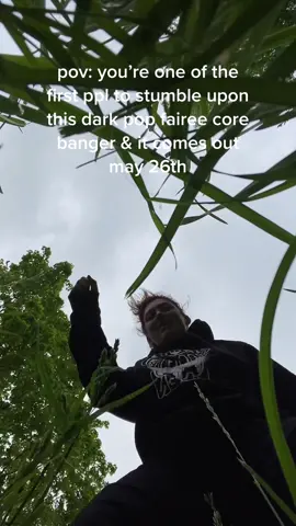 making music for the goth gf’s #fyp #darkpopaesthetic #fairycore #alternative #indiemusic #singer #songwriter #femaleproducer #ALTmusic 