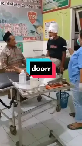Udah jatuh ketimpangan tangga#lucu_ngakak #viral #sound #Gunakan #foryou #fypシ 
