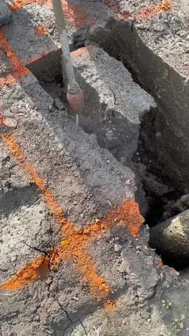 Love the soft stuff.👌 #soft #dirt #earth #mud #soil #dig #digging #excavation #hydrovac #hydrovacnation #hydrovaclife #operator #swamper #excavationwork #bluecollar #bluecollarlife #satisfy #satisfying #satisfyingvideo #satisfyingvideos #satisfyingsounds #oddlysatisfying #oddlysatisfyingvideo #oddlysatisfyingtiktok #asmr #asmrtiktoks #asmrtiktok #asmrtriggers #vacpro #vaclife #nature #worms #pressurewashing #pressurewasher #pressurewashingvideo #powerwashing #powerwashinglife #spinner #satisfaction #work #dirtyjobs #lovemyjob #everyday #usa #europe #middleeast #dubai #russia #india 